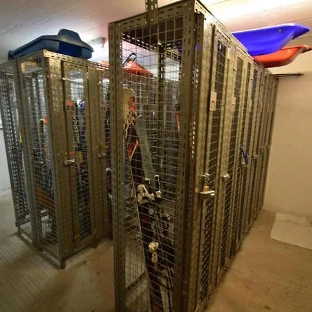 Mp24 In, Out On Slopes With Indoor Private Parking Space *