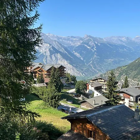 Апартаменты Mp24 In, Out On Slopes With Indoor Private Parking Space Ла-Тзума