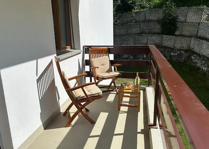 Διαμέρισμα Mp24 In, Out On Slopes With Indoor Private Parking Space